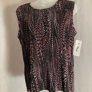 Sleeveless ladies pleated top large NWT